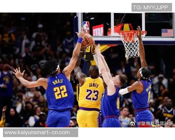 2003年掘金与湖人激战回顾：经典对决与篮球传奇的交汇瞬间