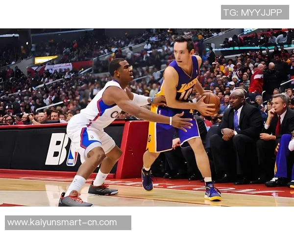 克里斯保罗：篮球场上的智者与领袖之路探索